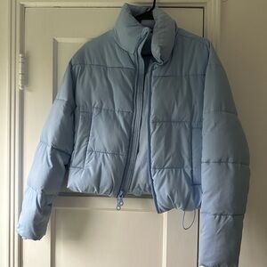 Girlfriend collective cropped recycled puffer in serenity blue